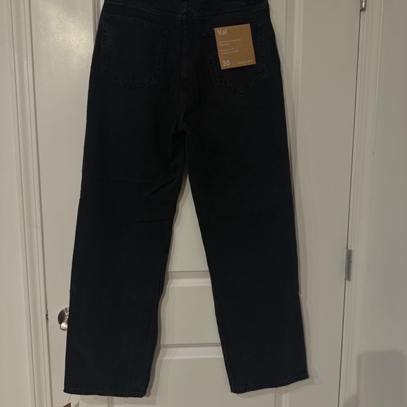 Reformation Val 90's Mid-Rise Jeans - Picture 5 of 6